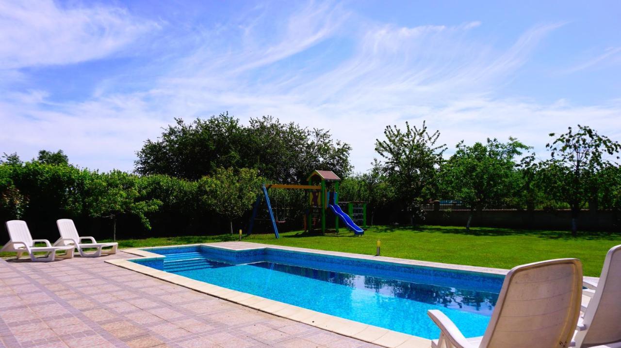 Вила Релакс - Villa Relax Sokolovo Bagian luar foto