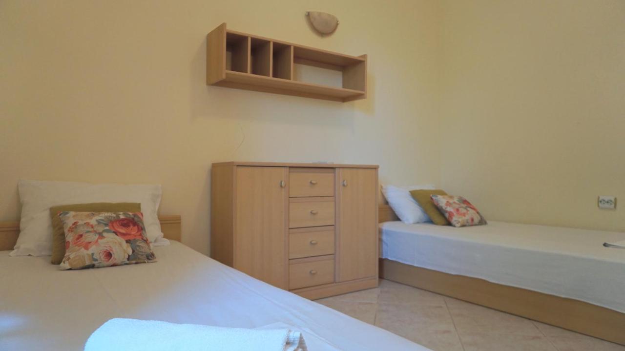 Вила Релакс - Villa Relax Sokolovo Bagian luar foto